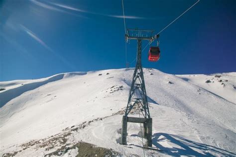 Gulmarg Gondola Ride | Gulmarg - What to Expect | Timings | Tips - Trip ...