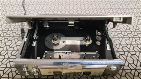 AIWA HS J35 WALKMAN Stereo Radio Cassette Recorder vzácný kousek Aukro