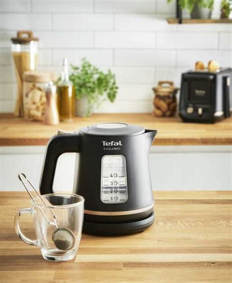 Tefal KI533811 Includeo rychlovarná konvice černá | Electroworld.cz