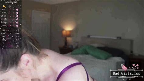 Big Boobs And Huge Ass Curvy Babe Tease And Closeup Fisting