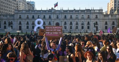 M En La Rm Mil Manifestantes Marcharon Por La Alameda En