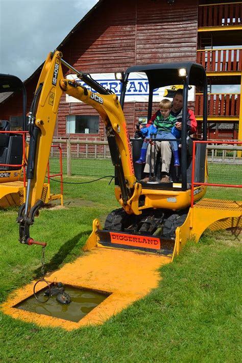 Diggerland Devon Review