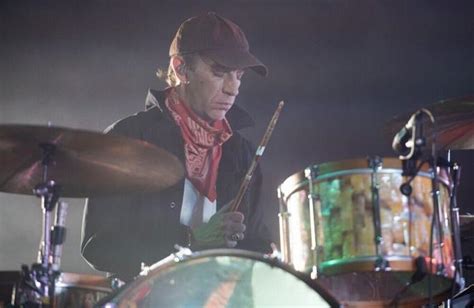 Muere de cáncer Jeremiah Green baterista de Modest Mouse tenía 45