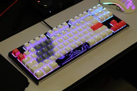 A little flair added to my first Ducky keyboard. : DuckyKeyboard