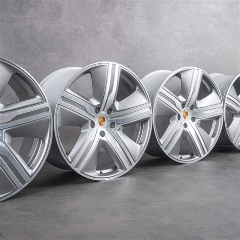 Original Porsche 22 Inch Macan Electric Aluminum Rims 95C601025Q