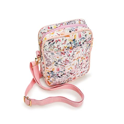 joan's bags locations