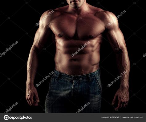 Hombre Desnudo Un Tipo Musculoso Con Un Torso Sexy Hombre Masculino