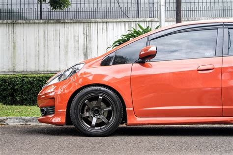 Permaisuri Honda Jazz Ge8 On Rays Volk Racing Te37 Sonic 16