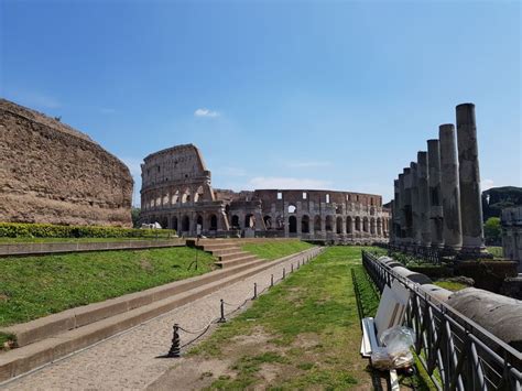 Roma Tour Per Piccoli Gruppi Del Colosseo E Della Roma Antica Con