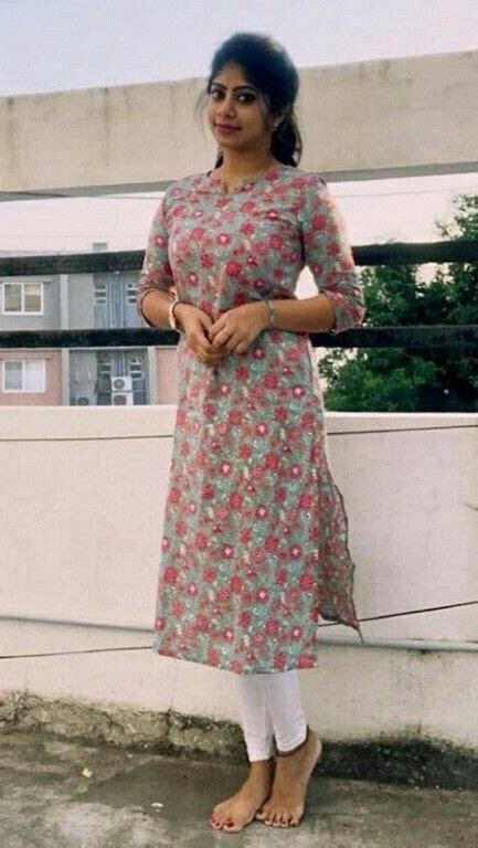 Pin By Gsuthar On Dress Beauty South Indian Actress Hot Desi Beauty Cool Girl