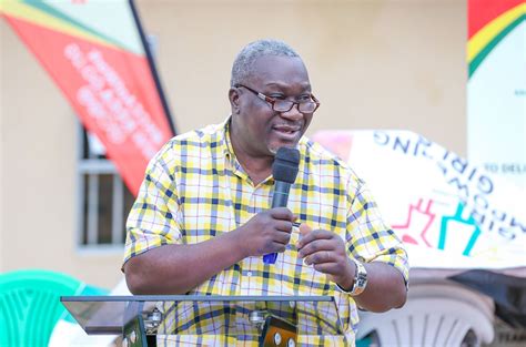 MINISTER KABANDA LAUNCHES BUSINESS HUB TO EQUIP YOUTHS -KCCA | For a ...