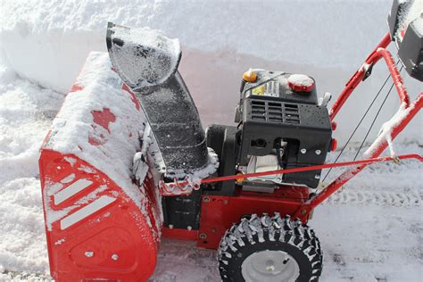 Troy-Bilt Storm 2410 Snow Thrower Review- Chicago Winter Approved ...