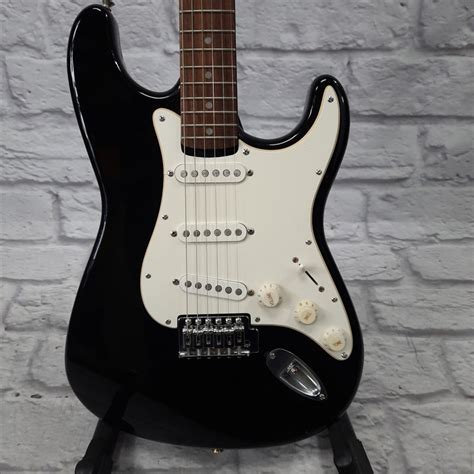 Fender Squier Strat Affinity Series - Evolution Music