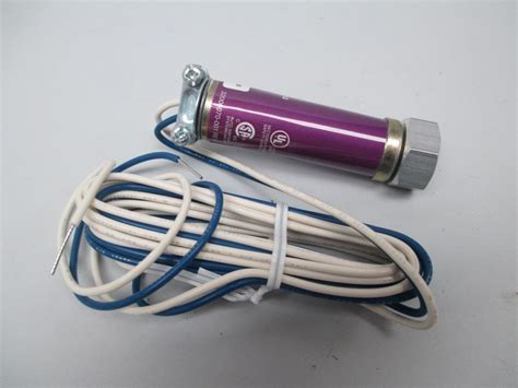 Honeywell C7027a1023 Ultraviolet Flame Detector Amazonca Tools