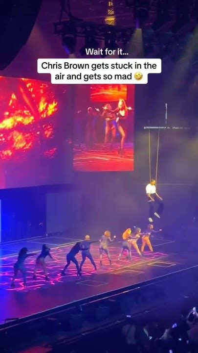 Chris Brown Gets Stuck In Air Performing On 1111 Tour Youtube