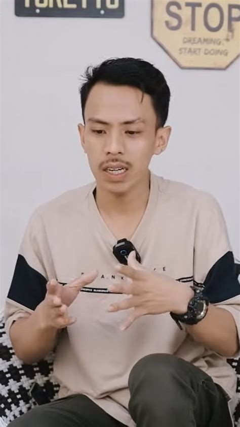 Ini Sosok Pemilik Seblak Viral Ciamis Yang Diserbu Ratusan Pelamar