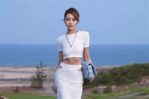 Hot girl Vũ Quỳnh Anh có cuộc sống sang chảnh sao