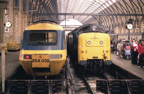 Trackside Classic 1961 British Rail Class 55 ‘deltic’ Diesel Locomotive A Distinctive Roar Of