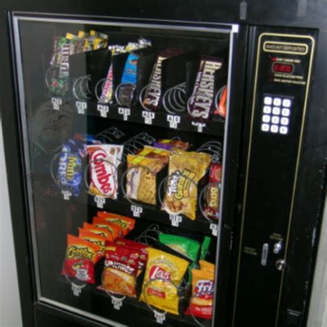 The 10 Most Hilarious Vending Machine Fails Ever