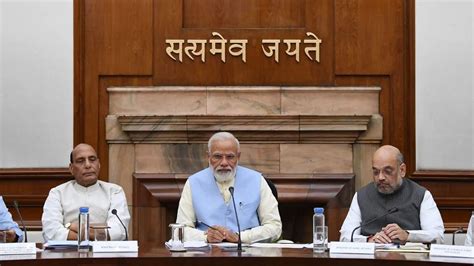 Union Cabinet Announces Unified Pension Scheme For Govt Employees Know