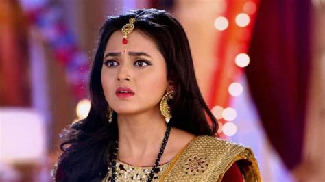 Watch Swaragini Season 1 Episode 309 Ragini Senses An Anomaly Watch