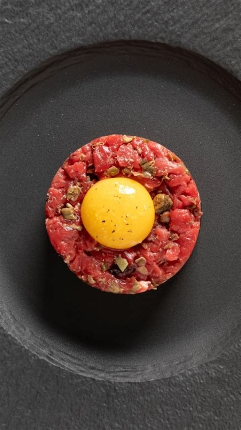 Ricetta Tartare Di Manzo Con L Uovo Cucchiaio D Argento