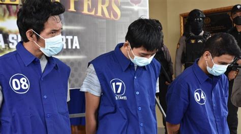 Satreskrim Polresta Solo Bongkar Sindikat Pembuatan STNK Palsu Beromzet