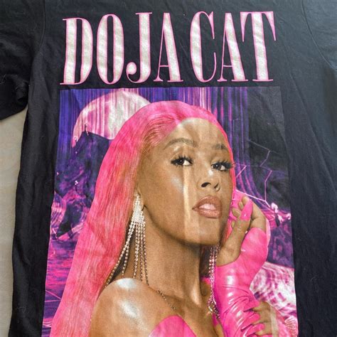 Hot Topic Black And Pink T Shirt Depop