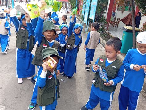 Aku Sayang Bumi Pengumpul Sampah Ecobrick Al Wildan Islamic School