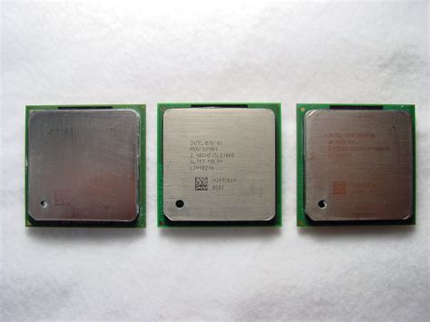 Intel Pentium 4 3,4 GHz im Test: Heiße Aufholjagd (Seite 2) - ComputerBase