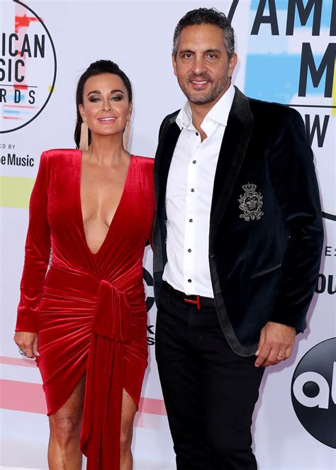 Kyle Richards Husband Mauricio Umanskys Relationship Timeline The