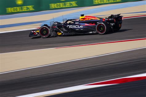 Red Bull Racing Maakt Indruk In Bahrein Met Gewaagd Sidepod Design Rb