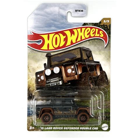 Hot Wheels 1 64 Mud Runners 2015 Land Rover Defender Double Cab