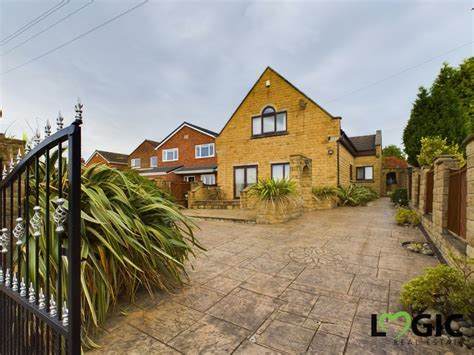 Bed Detached House For Sale In Cutsyke Avenue Castleford West