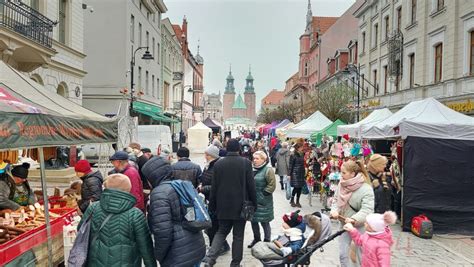 Jarmark Bo Onarodzeniowy Ju Na Pocz Tku Grudnia