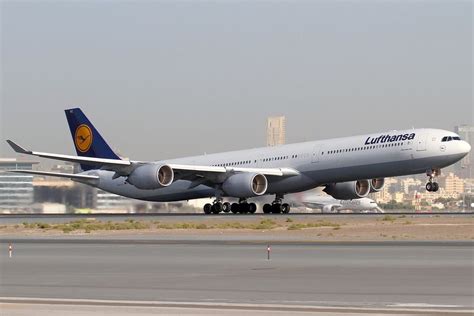 Lufthansa Airbus A346 Seating Plan | Brokeasshome.com