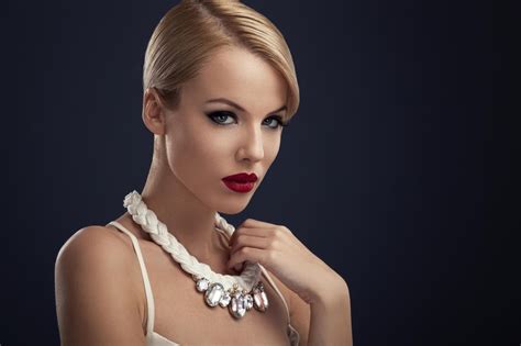 White Tops Neckless Blonde 1080p Red Lipstick Eyeliner Women