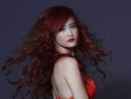 Naked Dong Nhi In The Viet Nam Personal Show