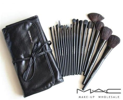 wholesale Mac Cosmetics Brushes Makeup Brush 18pc Set /Mac brushes ...