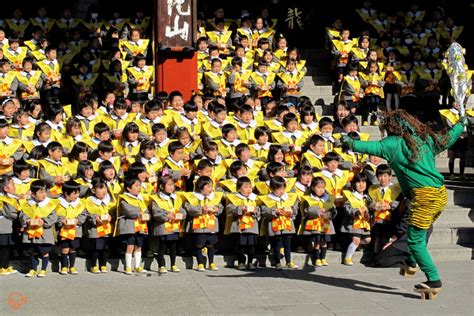 Setsubun Food Traditions: What to Eat on Japan's Bean-Throwing Festival