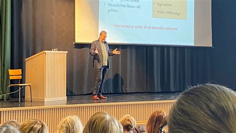 Deltog I F Rel Sning Om Hot Och V Ld I Arbetslivet Hedemora Kommun