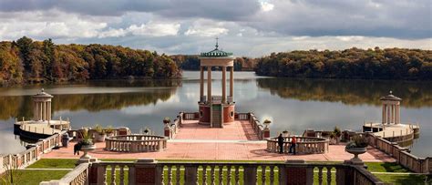 University of Saint Mary of the Lake : HOME