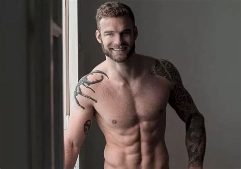 Las Fotos De Santiago Romeo Desnudo Modelo Argentino CromosomaX