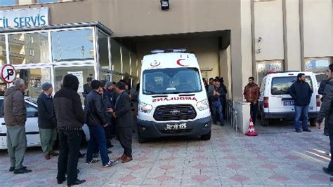 Kahta da Araç Parkı Kavgası 2 si Polis 4 Yaralı Son Dakika