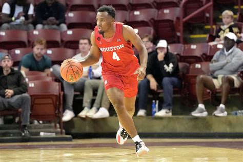 College Basketball Houston Star Transfer Has Instant Impact