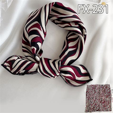 Petit Foulard Femme Bordeaux Lola Miss Foulard N En France