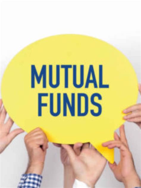 म्युचुअल फंड क्या है Mutual Funds Kya Hai Comparison Tax Benefits