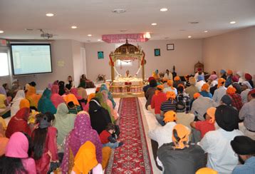 Inside the Gurdwara - sikhism &Gurdwara