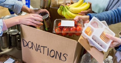 Food Banks In Canada More Employed People Are Having To Access Services