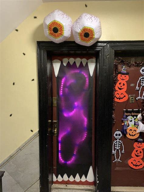 Halloween Office Door Decorating Ideas